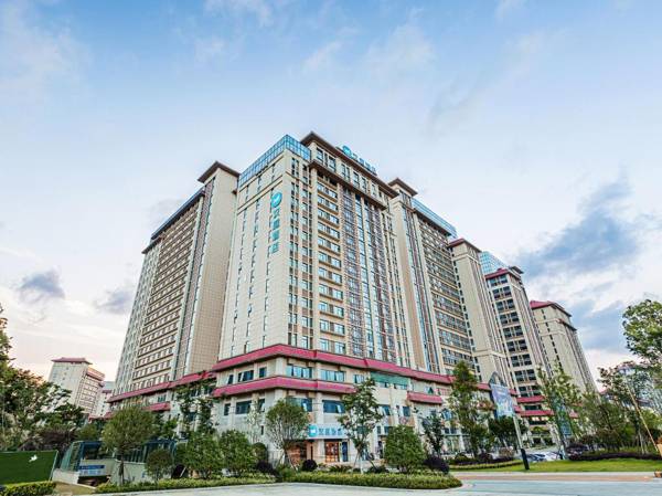 Hanting Hotel Guiyang Huaxi University Town