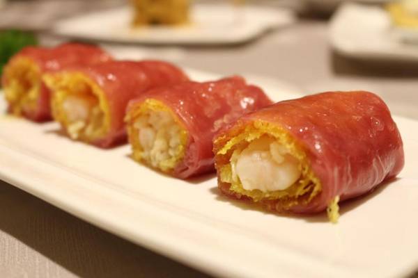 Lijiang Waterfall Hotel Guilin