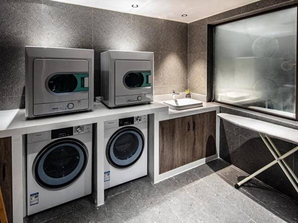 Venus Royal Hotel Guangxi Guilin Liangjiangsihu Central Square