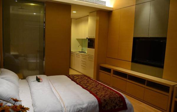 Yicheng Pazhou Poly World Trade Centre Apartment