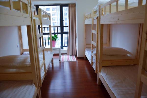 Lan House Youth Apartment