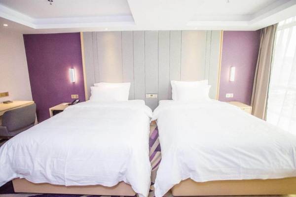 Lavande Hotels·Guangzhou Baiyun Avenue North Metro Station