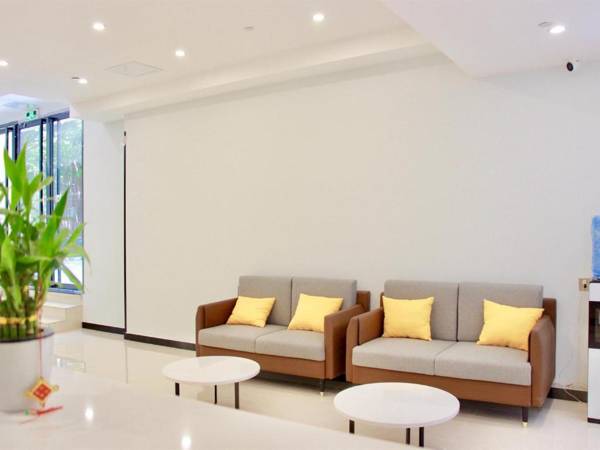 7Days Premium Guangzhou Fangcun Guanggang New City Hedong Subway Station Branch