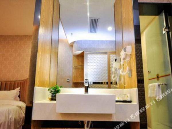 Super 8 Hotel (Guangzhou Pazhou Exhibition Center)