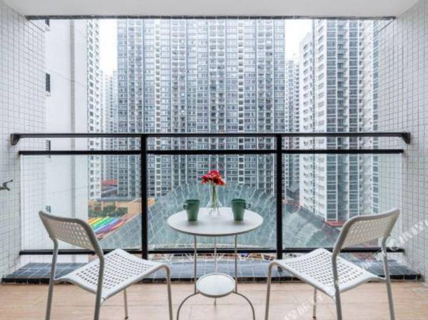 Qifu No. 6 Theme Holiday House