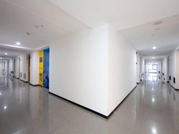 Small Times Micro Life Mansion (Vanke Yuncheng Miku Store Tianhe Wisdom City Subway Station)