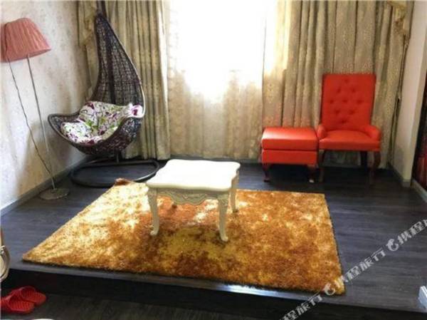 Lishan Youpin Hotel (Guangzhou East Railway Station Shahe Clothing City)