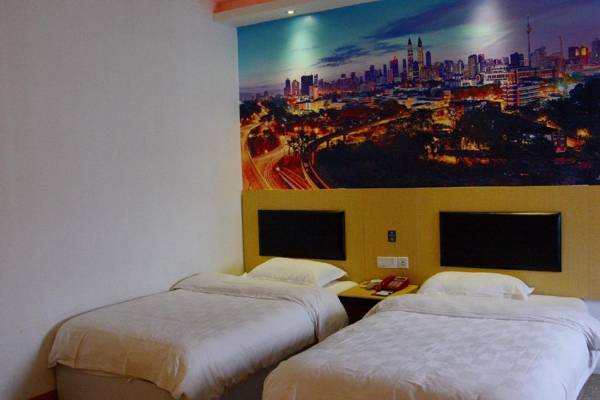 Jun Hotel Jiangxi Ganzhou Zhanggong District Nanmen Square Wenqing Road