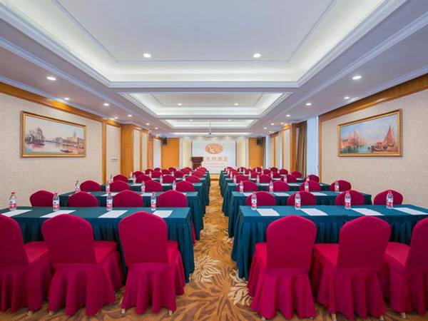 Vienna Hotel Jiangxi Ganzhou West High-Speed Railway Station Jinling Road