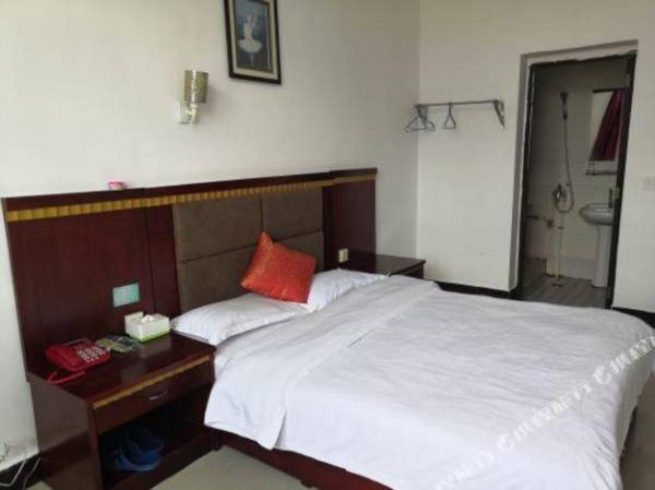 Junjia Holiday Hotel