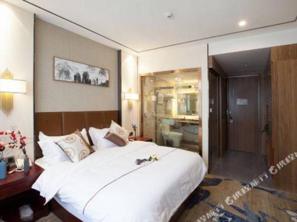 Gan Zhou You Jia Le Guo Ji Hotel