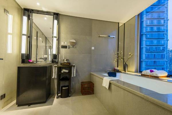 Shuibu Joy Spa Hotel