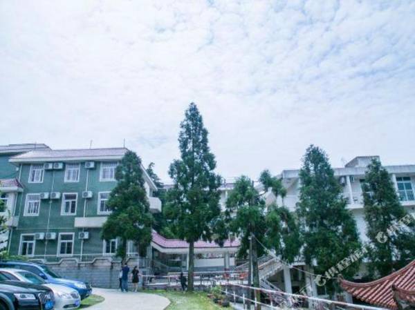 Fuzhou Guling Happy Mountain Villa