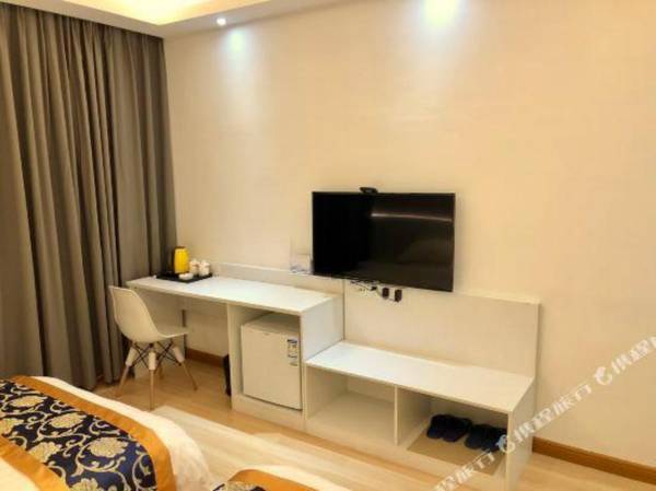 Yang Guang Shang Wu Jiu Dian (Fu Zhou Zhang Le Guo Ji Ji Chang Dian )