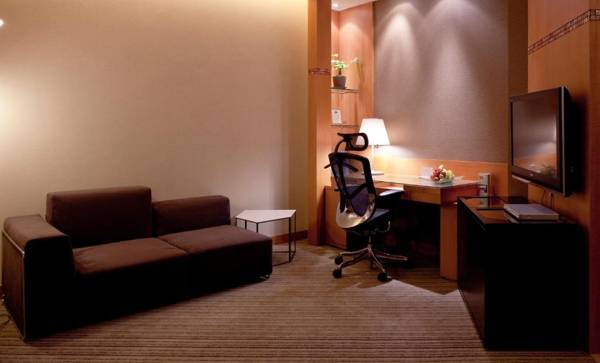 Workspace - New World Shunde Hotel