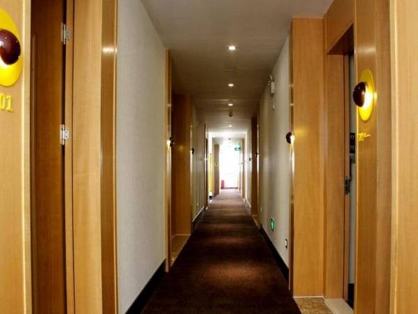 7 Days Inn Foshan Shunde Lunjiao Branch