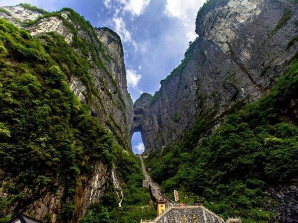 Lavande Hotel Zhangjiajie Tianmenshan Dayongfucheng