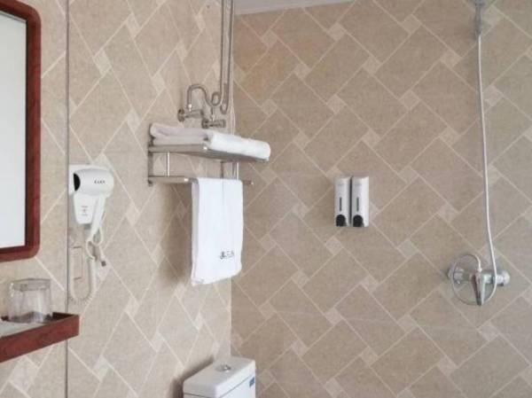 Melody Lianhua Hotel