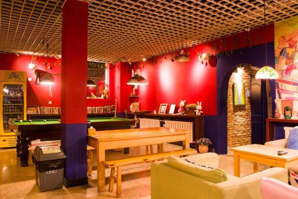 Dalian Tiantian International Youth Hostel