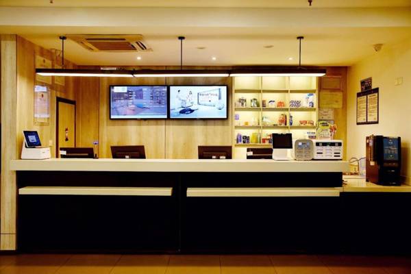 Hanting Hotel Zhuanghe Qiansheng Store