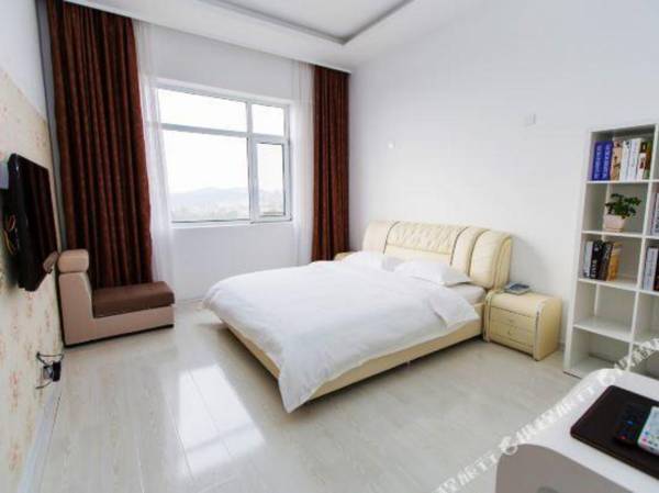 Yingshi Zhijia Business Hostel