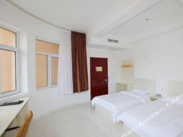 Yingshi Zhijia Business Hostel