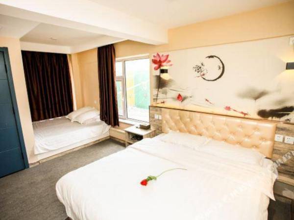 Dalian Yifan Theme Hotel