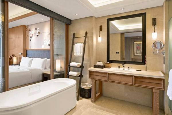 Hilton Dali Resort & Spa