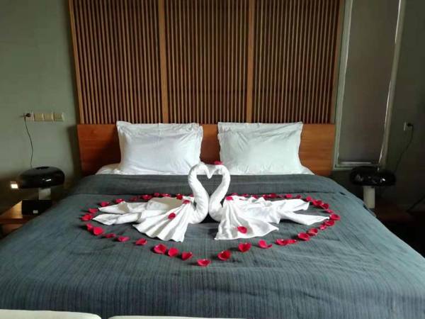 Yakamoz Haijie Hotel