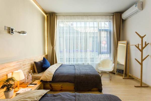 Dali Blocks · Cafe & Travel Hotel