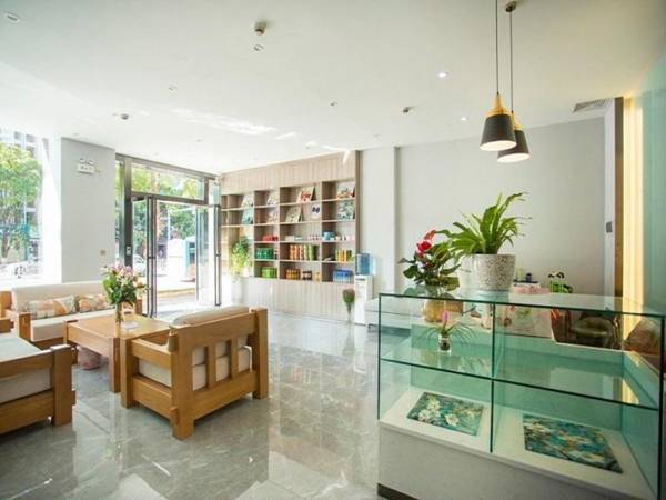 7 Days Premium Dali Railway Station