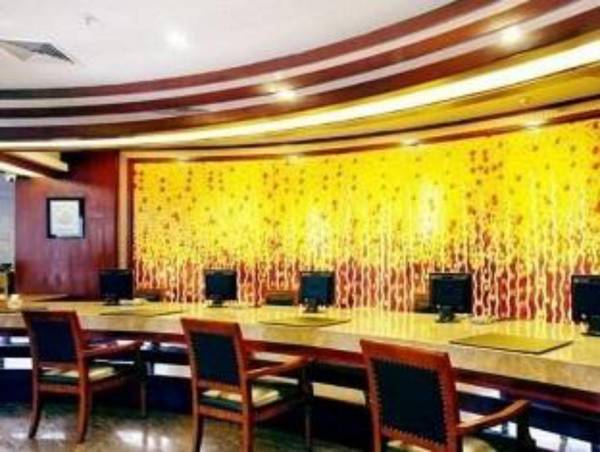 Chongqing River Romance Hotel