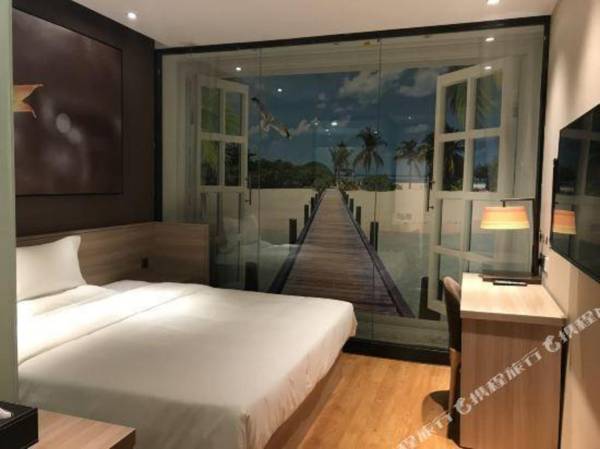 Galliance Hotel (Chongqing Fortune Center Xingfu Plaza Guangdianyuan Metro Station)