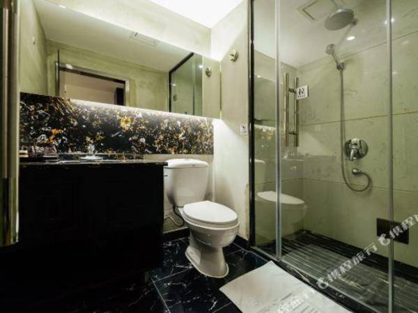 Colour Art Hotel (Chongqing Jiangbei Airport)