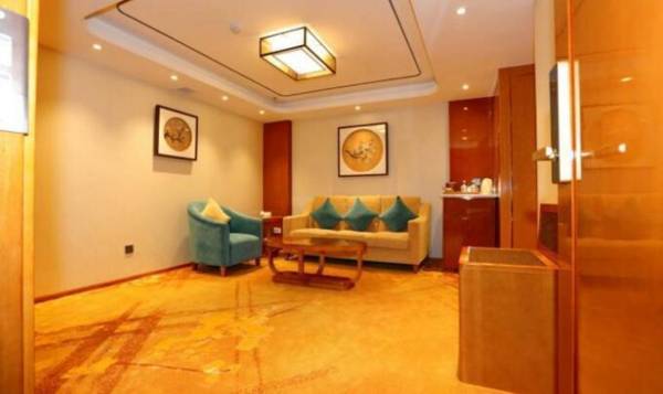 River Four Seasons Hotel