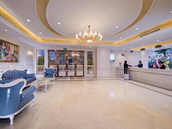 Vienna Hotel Chongqing Jiefangbei Pedestrian Street