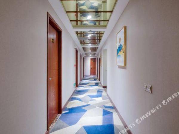 Xiangting Business Hotel