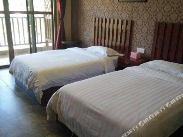 Achuan Yage Fengqing Inn