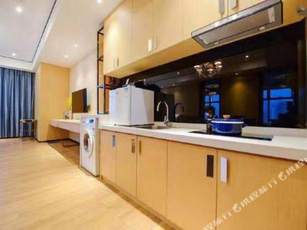 Chongqing Yifan Hotel