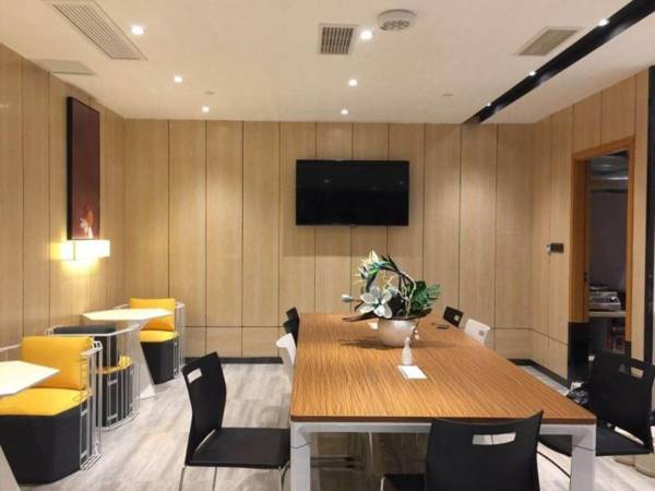 GreenTree Alliance Hotel Chongqing Fortune Plaza Xingfu Square Guangdianyuan Light Rail Station