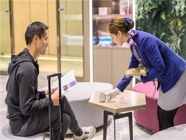 Lavande Hotel Chengdou Qingbai River Phoenix Lake