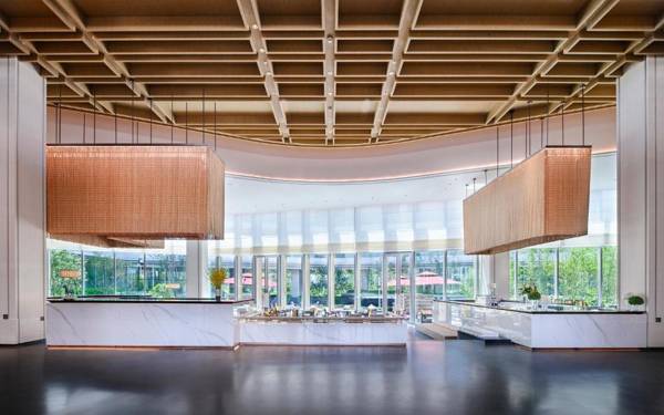 Mumian Chengdu Dong'an Lake