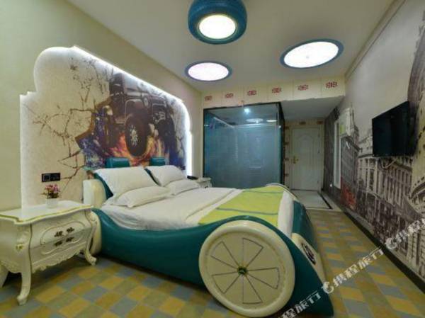 Haiyang Zhilian Theme Apartment Hotel (Chengdu Xihua University)