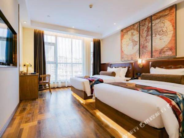 James Joyce Coffetel (Dujiangyan Municipal Government)