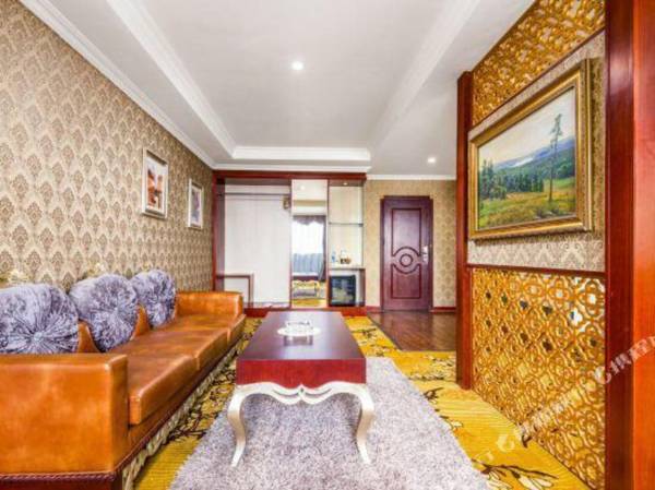 Yijia City Hotel (Chengdu Shuangliu Chengbei Airport)