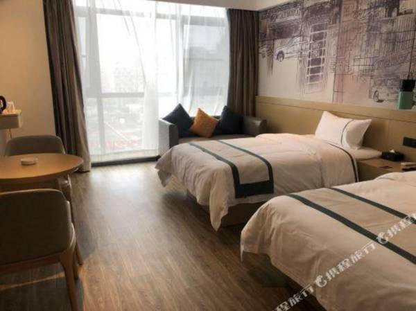City Comort Inn (Chengdu Qingbaijiang)