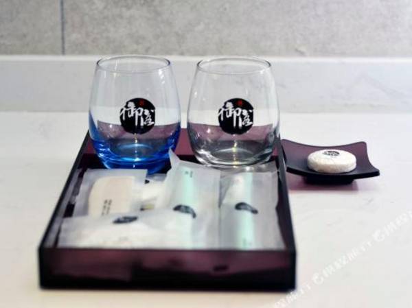 Yuge Hotel (Chengdu West Station Store)