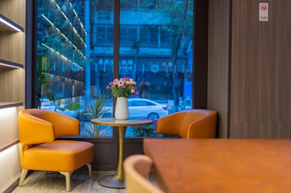 Hanting Hotel Chengdu Tianfu Square