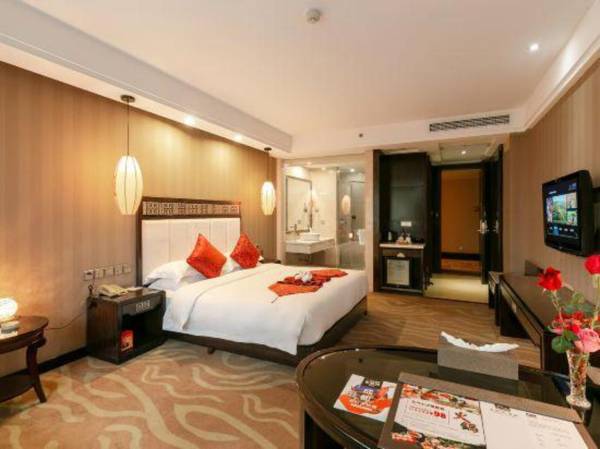 Caston Huanglong Hotel