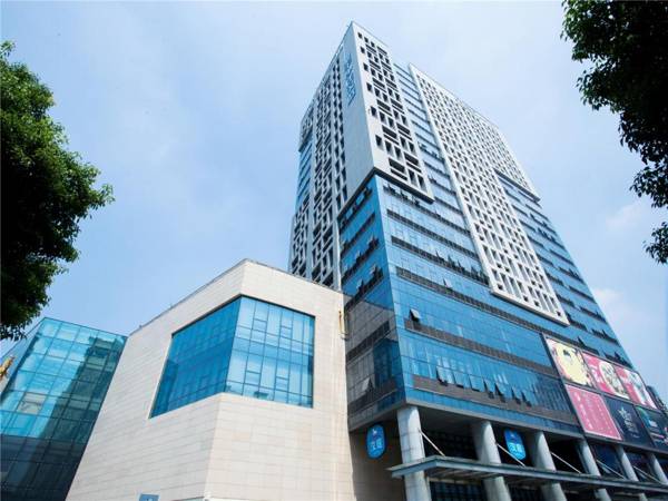 Hanting Hotel Changzhong Changhong Road Metro Station